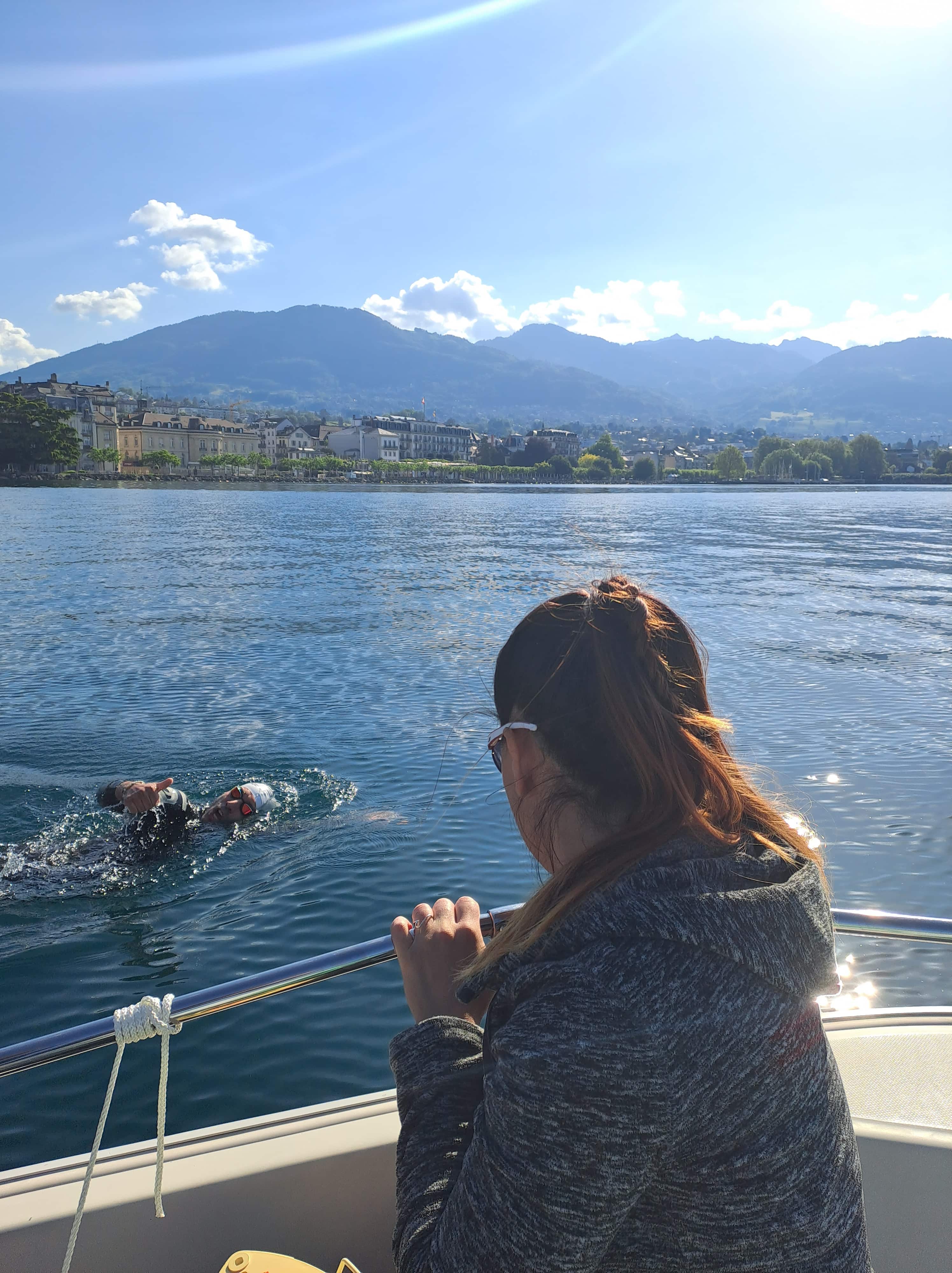 Ascension en haute montagne vers la source du Rhône